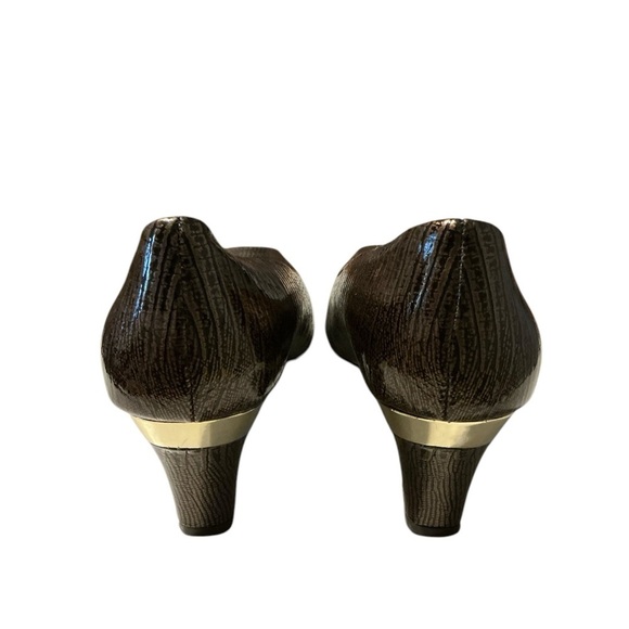 J. Renee Women's Mary Pump Cognac Size 6W Lizard Print - Picture 8 of 10